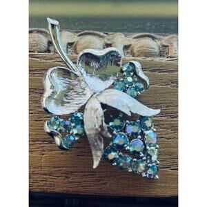 Vintage Blue AB Rhinestone & Glass Bow Leaf Silver Tone Brooch Pin
